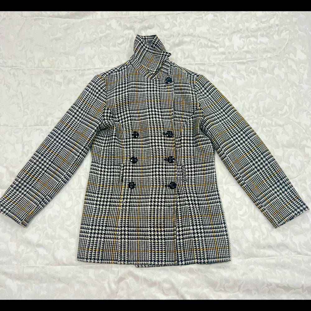 Alyx- fashionable coat only worn once.